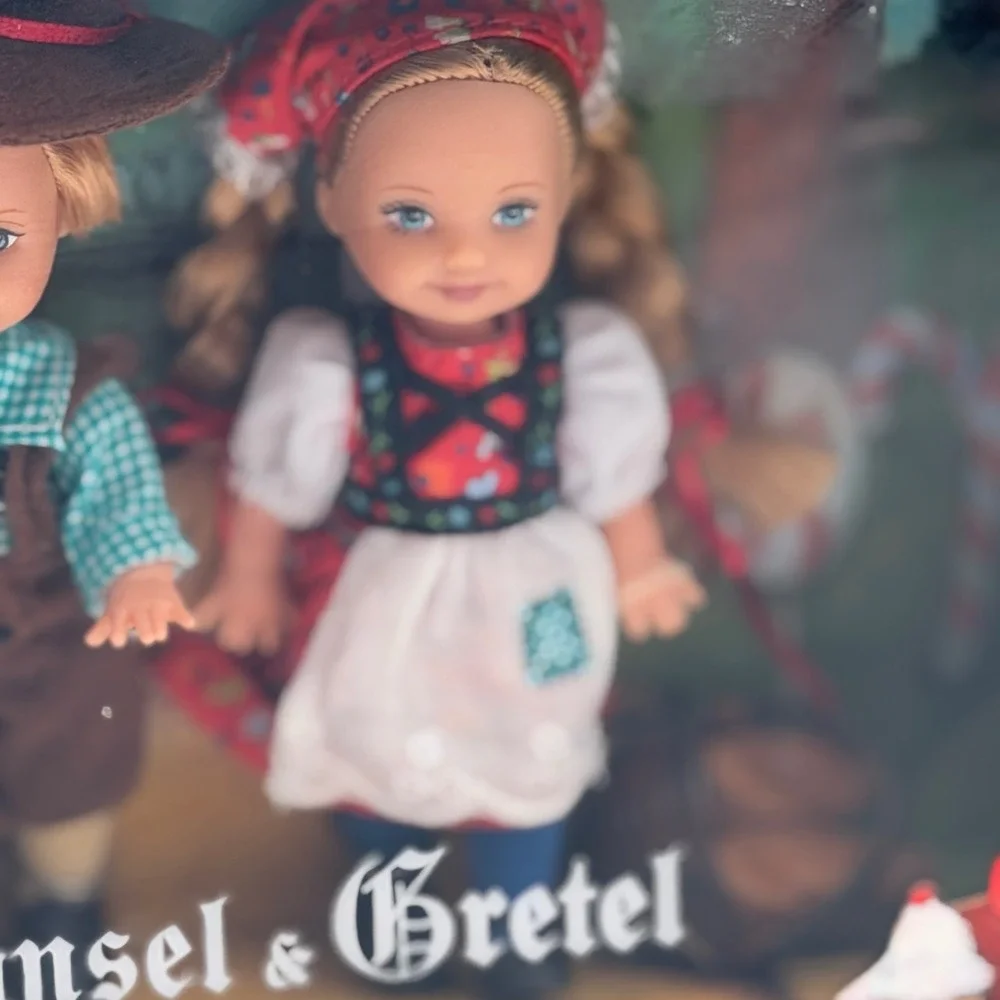 Barbie Collectibles Hansel & Gretel Storybook Favorites Collector Edition 2000